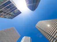 暑すぎて「北向き」物件が注目される日本、同じく酷暑でもヨーロッパで「南向き」が好まれるワケ