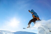 21 メンズスノーボードウェアおすすめ21選 人気ブランドも紹介 おしゃれでかっこいい上下セットも Best One ベストワン