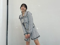 ただただ美しい」森香澄、肩出しの妖艶ショットを披露し話題に