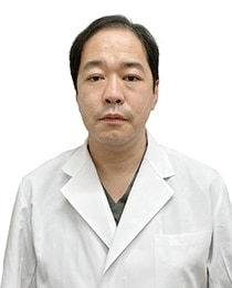 秋谷 進