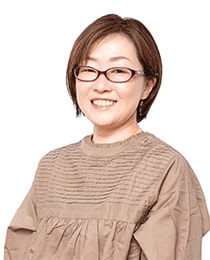 河野 真希