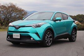 トヨタが新型コンパクトSUV「C-HR」 年末発売 走りは？