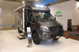 注目の車種は？「ジャパンキャンピングカーショー2018」が開幕！