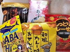 食べ出したら止まらない！ 病みつき注意のカルディのお煎餅5つ