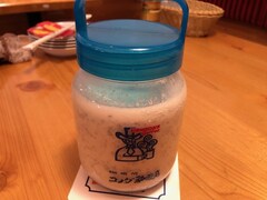 コメダ珈琲の「クロネージュ」がドリンクに！ バームクーヘンはこうやって食べてもいいんです！