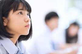 【高校生が投資にチャレンジ！4】投資の方法は大きく2つ。「個別株」と「投資信託」の違いは「目的」