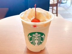 スタバ「フルーツ GYU-NEW フラペチーノ（R）」は新しくて懐かしい。フルーツたっぷりの贅沢な味を実食