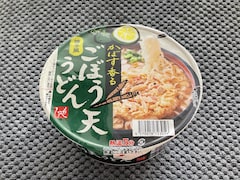 カルディで買える福岡の味！「かぼす香る 博多風 ごぼう天うどん」は100円台とは思えないクオリティ