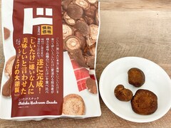 まさかの「しいたけ」そのまんま！ ドン・キホーテPB商品「しいたけスナック」は食べだしたら止まらないおいしさ