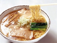 幻のラーメンが新横浜ラーメン博物館に20年ぶりに復活！ 「八戸麺道 大陸」佐野実氏との想いを繋ぐ味