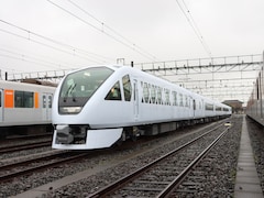 東武鉄道の新型特急「スペーシアX」客室の全容が明らかに！ 列車内とは思えない豪華なシートも