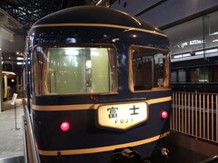 「鉄道博物館」で寝台特急ブルートレインの写真展を開催！ 見どころは？