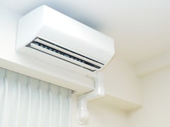 35℃超の「猛暑日」でも、エアコンの設定温度はいつもと同じで良いの？【家電のプロが解説】