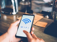 公共施設の「無料Wi-Fi」は本当につないでも大丈夫？ 【専門家が解説】