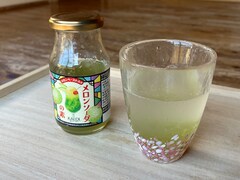 【カルディ】夏のお供に。「メロンソーダの素」でしゅわしゅわ炭酸ジュースを自宅で楽しもう