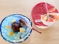 【カルディ】食べるとひんやり！ 夏におすすめな「あんみつ あんこ・黒蜜入り」を実食リポート