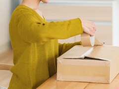 友達から「代わりにメルカリに出品して」と言われました。代理で出品してもいいですか？