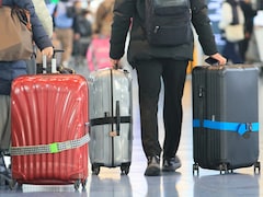 大混雑する年末年始の駅や空港……気を付けるべきことは？ 事前にやりたい5つの準備【旅行のプロが解説】