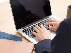 パソコンは毎日シャットダウンした方がよい？ スリープでもOK？ 専門家の答えは