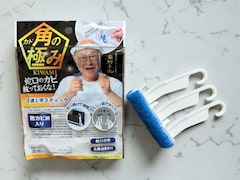 ダイソー「角の極み 3連L字スティック」に絶賛の声！ 水回りの「角」のヌメリ・カビを一掃