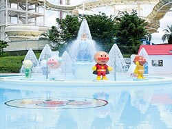 子どもに大人気「それいけ!アンパンマンプール」 ©やなせたかし/フレーベル館・TMS・NTV