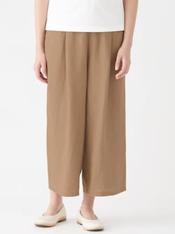 フレンチリネンイージーワイドパンツ クロップド丈 5990円(税込)