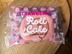 いちごロールケーキ(筆者撮影)
