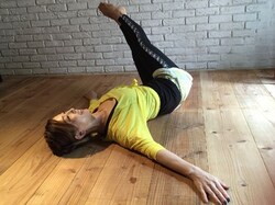 脚を伸ばせば、さらに効果大!