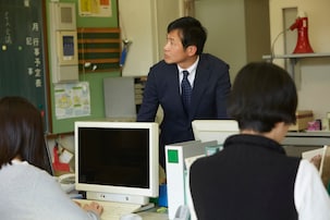 「若い教員が疲弊」「保護者にぺこぺこ」このままでいい？ 意欲ある先生の相次ぐ退職…ストップ策は？