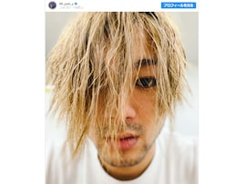 「廃人じゃねぇか」山田裕貴、ひげ面＆ぼさぼさヘアのワイルドすぎる姿に「めっちゃかこいいやないか」の声