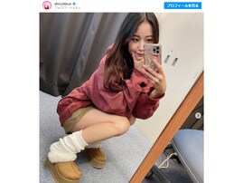 白間美瑠、超ミニスカ×ルーズソックスコーデ！ 「ギャル美瑠めっちゃ可愛い」「全然イケてる」