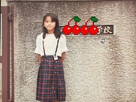 渡辺満里奈、小学5年生のときの“娘にそっくり”な写真公開！ 「当時から可愛い」「出来上がっている」