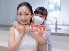 「美人親子」安藤美姫、成長した娘との親子ショットを公開！ 「母子ともにカワイくて素敵」