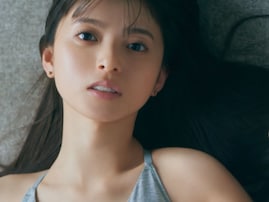 「刺激が強すぎる」齋藤飛鳥、美乳あらわなスポブラショットに絶賛の声！ 「美しい」「ドキドキ感しかない」