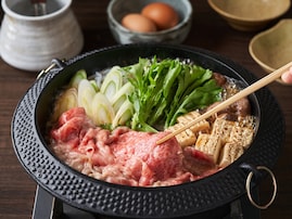 よく食べる「ご当地鍋」ランキング！ 2位「すき焼き」、1位は？