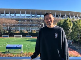 僕は放任主義で育ったけど…元サッカー日本代表で3児の父・坪井慶介が、最近の子育てに思うこと