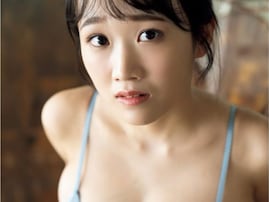 熊本の新星・奥村梨穂、「顔よりも大きな胸」極小ビキニで爆乳あらわに！ 「乳は国のトップレベル」