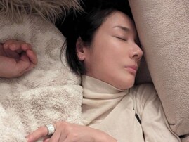 「寝顔までお美しい」吉田羊、友達撮影の美しすぎる寝顔ショットに「天使の寝顔」と大反響！