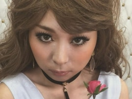 「ど、どちら様」にゃんこスター・アンゴラ村長、別人級のギャルメイク姿に反響！ 「ギャップが凄い」