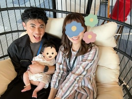 「良い旦那すぎる」小島よしお、2カ月長男＆美人妻との家族ショット公開！ 「とても美しい家族」