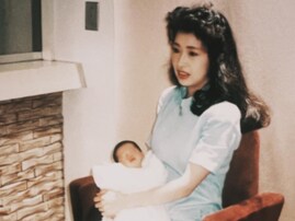 「そっくりでビックリ」加藤ミリヤ、美人母を公開！ 「ママお綺麗すぎる」 「素敵な親子関係」