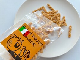 【カルディ】「フライドパスタスナック ソルト味」はビールに合う！ カリカリ固めの食感に塩加減が絶妙