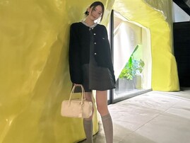 「かわいすぎた…！」堀未央奈、友人のブランドでそろえた服装からほっそり美脚見せ！ 「天才なの」