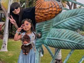 「今年も色んな所いくぞー」秋元梢、めいっ子との旅行ショットに「相変わらずのかわいさ」と反響！