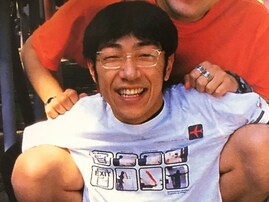 「この時の方が宇宙人ぽいw」バカリズム、“宇宙人”の貴重すぎる過去ショットを公開！ 「若い！」