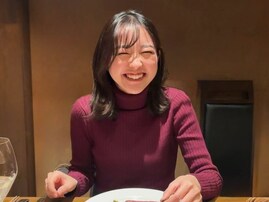 「ラブラブだね〜」秋元真夏、美人アナとのプライベートショット公開！ 「私が単体で載ってる世界線」