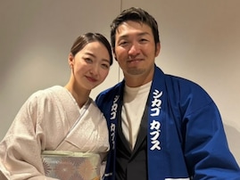 鈴木誠也、元新体操日本代表・美人妻との密着ツーショット公開！ ドジャースとの開幕シリーズで来日中