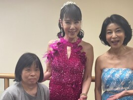 高嶋ちさ子、ダウン症の姉＆超大物昭和アイドルの3ショット公開「みっちゃん孝行が出来ました！」
