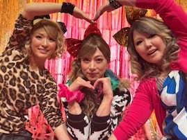 「最強のコラボ」金田哲、人気YouTuberとの平成ギャルショットに「懐かしい」「かわい過ぎ」の声！