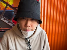 「可愛い遭遇したい」かまいたち濱家、USJでのプライベートショットに反響の声！ 「めっちゃ好き」